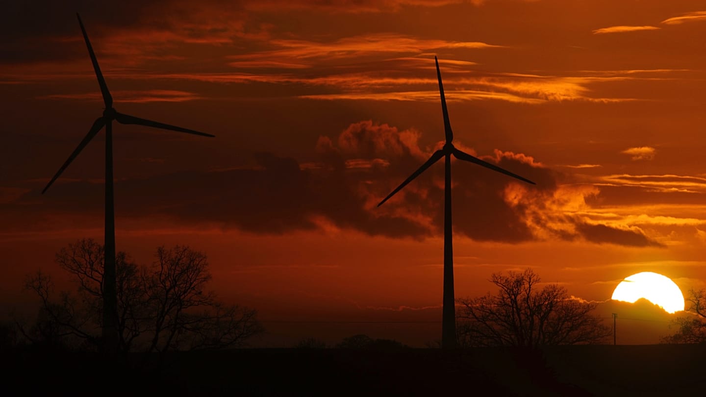 EU Renewables 2026: Solar & Wind Top Fossil Fuels First Time