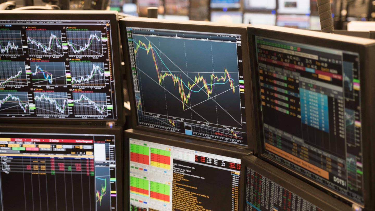 Iran-US War 2026: Oil at $107, Gold -6%, Bitcoin Crashes